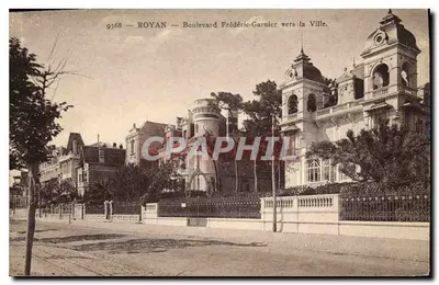 Royan — Bulwar Frédéric-Garnier w kierunku miasta — wydawca St. Roch