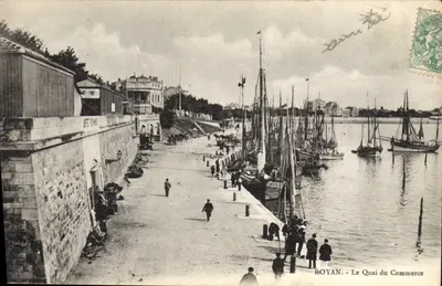 Royan - Le Quai du Commerce — éditeur ARALD, n° de série non visible