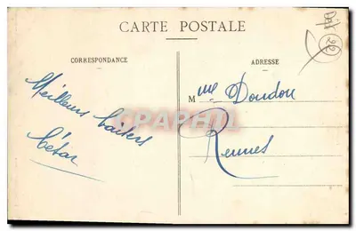Guingamp (C.-du-N.) — Rue Notre-Dame — widok ulicy z budynkiem z konikową wieżą — Rewers