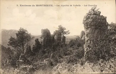 Arredores de MONTRIEUX — As Agulhas de Valbelle — As Torres — Edição F. Duce & Cie, Marselha