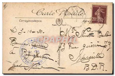 Roquefavour — Aqueduk zbudowany w latach 1842–1849 (długość 400 m, wysokość 85 m) — Rewers