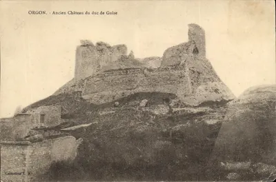 Orgon - Antigo Castelo do duque de Guise — Coleção L. A.