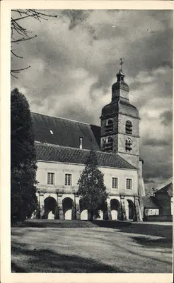 Abadia de Hautvillers — O Claustro — A. Breger, Cachan