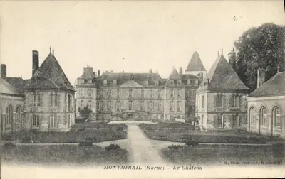 Montmirail (Marne) — O Castelo — G. Dart, fot.-edit. Montmirail