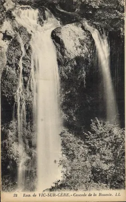 Env. de VIC-SUR-CÈRE — Cachoeira da Roucole — LL