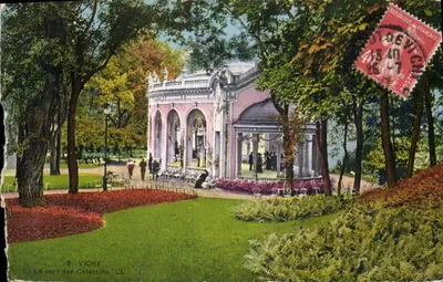 Bilhete postal antigo Vichy O Parque dos Celestins