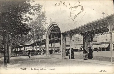 Vichy — O Parque, Galeria-Promenade — ND Phot
