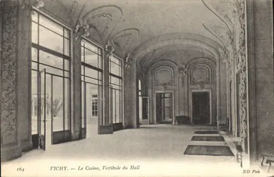 Vichy — O Casino, Vestíbulo do Salão — ND Phot