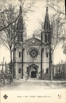 Vichy — A Igreja de São Luís — Allier — 105 — M. F. I. L.