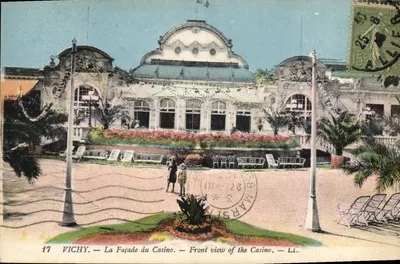 Vichy — A Fachada do Casino — Vista frontal do Casino — L.I.