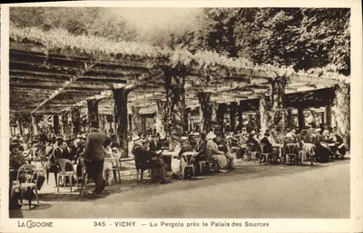 Vichy — A Pergola perto do Palácio das Fontes — La Cigogne, n°345