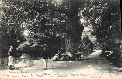Vichy — Os Parques, perto do Lago dos Cisnes — Edição « A la Ménagère »