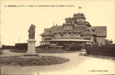St-Malo (I.-et-V.) — Statua Châteaubrianta w ogrodach Kasyna — A. Lamiré, wydawca, Rennes