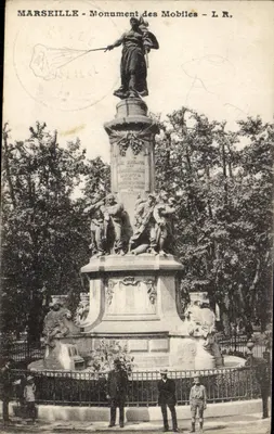 MARSEILLE - Monument dos Mobiles - L.R.
