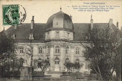 Toul pittoresque — Jardim do Hôtel de Ville e Fachada Sul do antigo Palácio Episcopal construído em 1740 pelo Bispo Bégon — Gerdolle e Béguin, editores, Toul