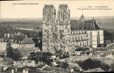 Toul - A Catedral — Vista geral tirada de Saint-Gengoult — La Lorraine Illustrée, n°1