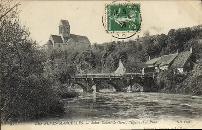 Bilhete postal antigo As Alpes Mancelles St Ceneri o Gerei (Orne) A Igreja e o Ponte