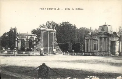 Bilhete postal antigo Franconville Grade do Castelo