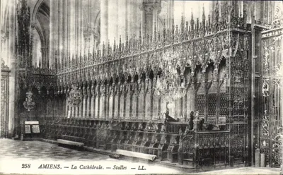 Amiens — A Catedral — Stalles — LL. — N° 258