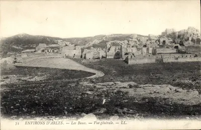 Les Baux — Vista geral — LL.