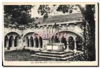 मॉंटमाजूर - क्लॉस्टर के कोर्ट - पुएट