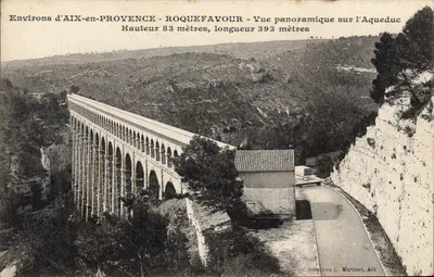 Ao redor de Aix-en-Provence - Roquefavour - Vista panorâmica do Aqueduto - Altura 83 metros, comprimento 393 metros - C. Martinet, Aix