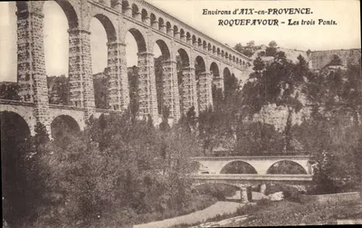ROQUEFAVOUR — Os Três Pontes — Entorno de AIX-en-PROVENCE.