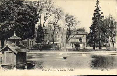 Moulins — O Jardim Público — ND. Phot.