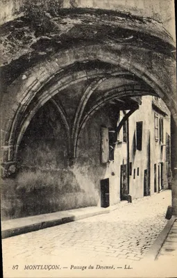 Montluçon — Passage do Doyenné — LL. n°87