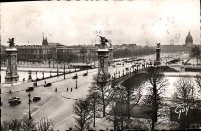 Ponte Alexandre III — vista panorâmica — Edições de Arte « Guy »