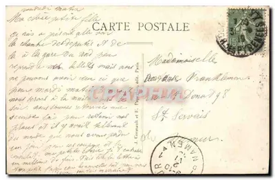 PARIS — A Câmara dos Deputados — Fachada voltada para o Quai d'Orsay, construída de 1884 a 1887, por Poyet — A.P. — Verso