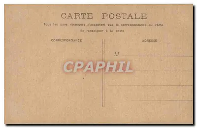 Paris - Ministério da Guerra — torre do relógio decorada, carruagem e pedestres — Verso