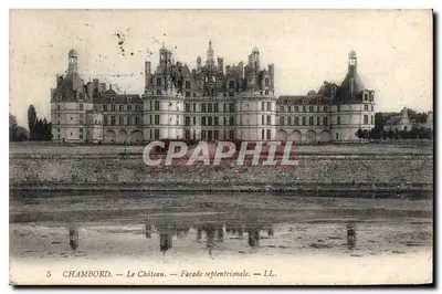 Chambord — O Castelo — Facha sul — LL.