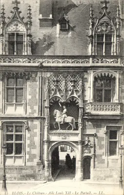 Blois - O Castelo - Ala Luís XII - O Portal — LL.
