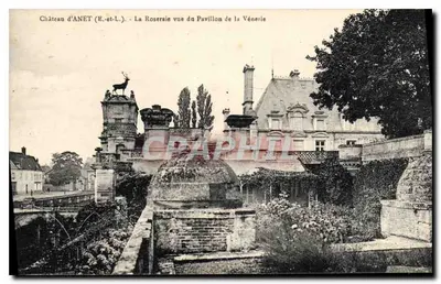 Castelo de ANET (E.-et-L.) - A Roseraie vista do Pavilhão da Vénérerie