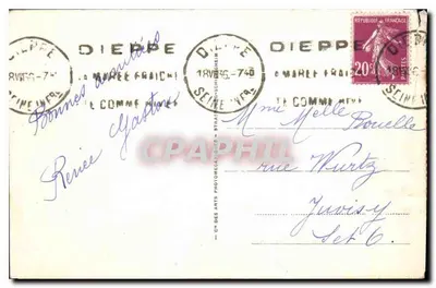 Dieppe - Quai Alexandre Dumas — widok brzegu i budynku z tłumem i pojazdami — wydawca Cn des Arts Photomécanique, nr 38 — Rewers