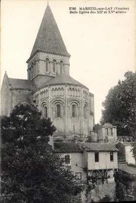 Mareuil-sur-Lay (Vendée) — Igreja dos séculos XII e XV — n° 3786