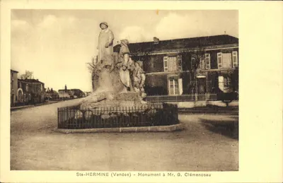 Ste-Hermine (Vendée) — Monumento ao Sr. G. Clémenceau — Cliché Sibard