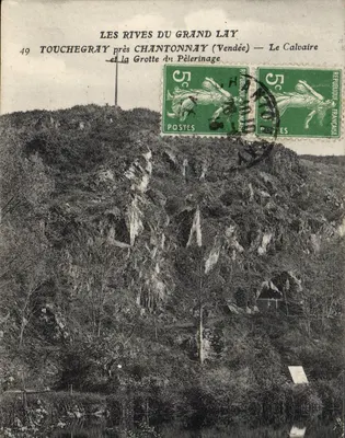 As margens do Grande Lay — Touchegray perto de Chantonnay (Vendée) — O Calvário e a Gruta do Pelerinato