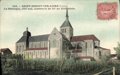 Saint-Benoît-sur-Loire — A Basílica, lado sul, construída entre o século XI e o XIII — editor Mercure de France, n° 636