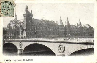 Paris — Le Palais de Justice — éditeur non visible
