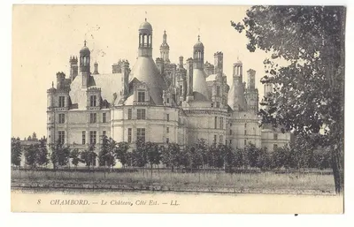 Chambord — Zamek — Strona Wschodnia — LL.