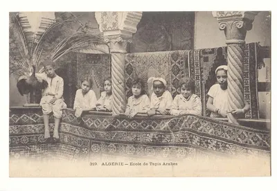 Argélia — Escola de Tapetes Árabes — Coleção C. Lévy, n° 319